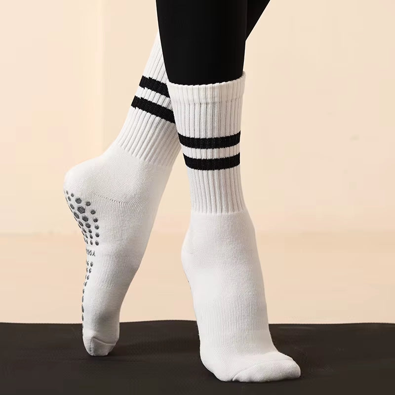 Sports Socks for Fitness Gym Women High Quality Pilates Socks Anti-Slip Breathable Backless Yoga Socks Ankle Ladies Ballet Dance